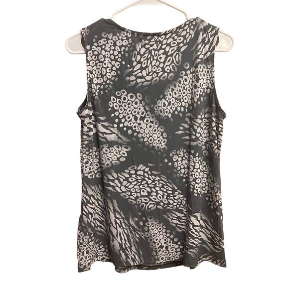 Travel Smith Women's Gray White Cheetah Print Sleeveless Blouse Tank Size Medium - Picture 4 of 7